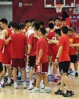 媒体人：要正确看待亚洲各国冲击我们 也要保持信心别妄自菲薄